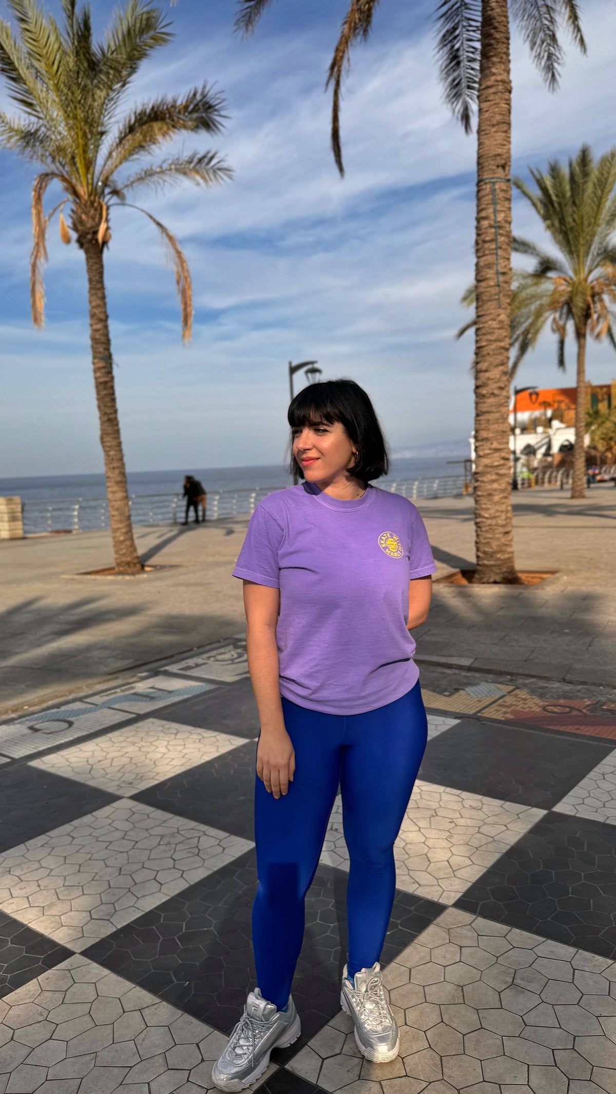 T-SHIRT Aweille on patine